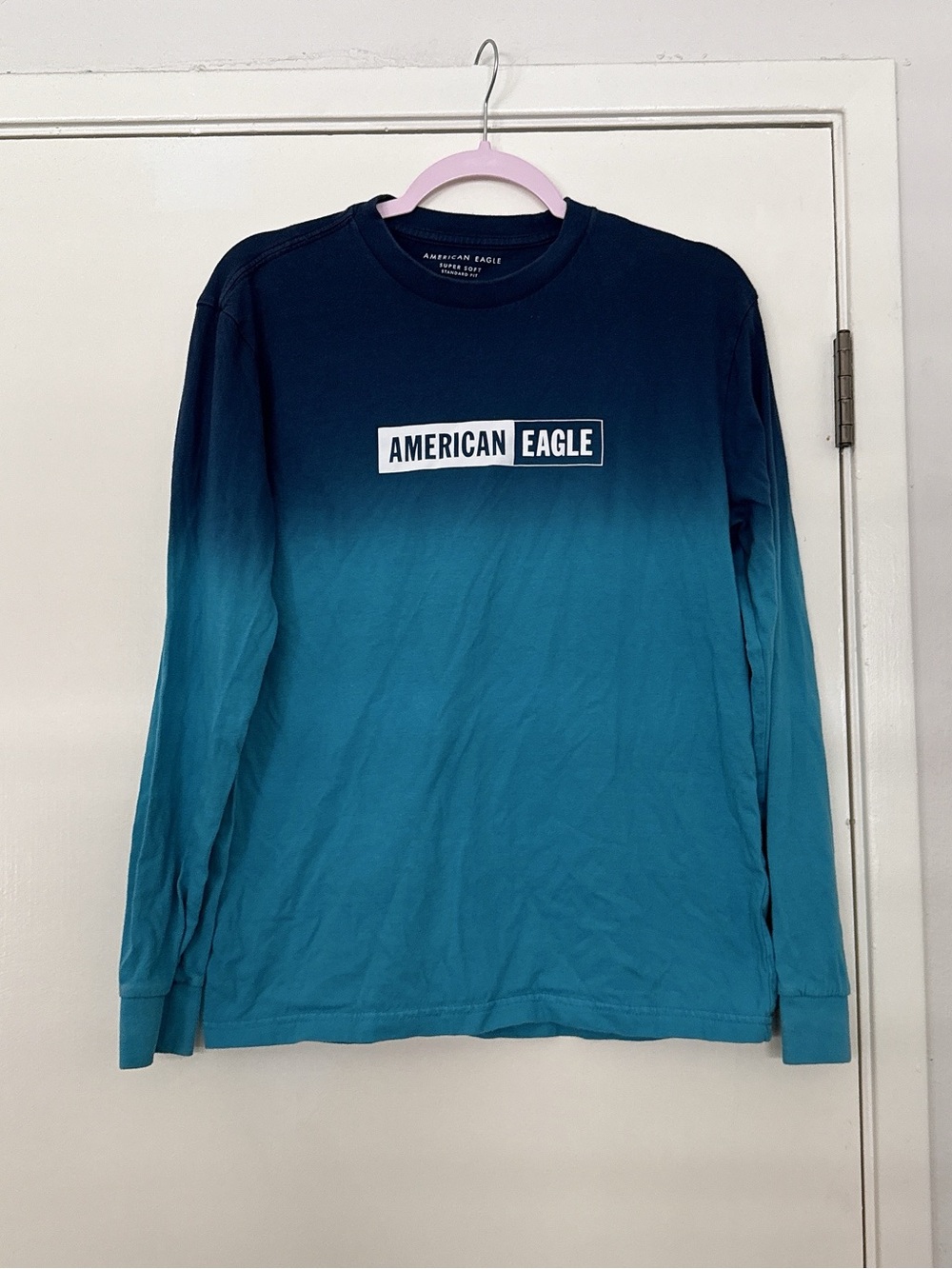 American Eagle Outfitters Blue Ombre Long-Sleeve Tee